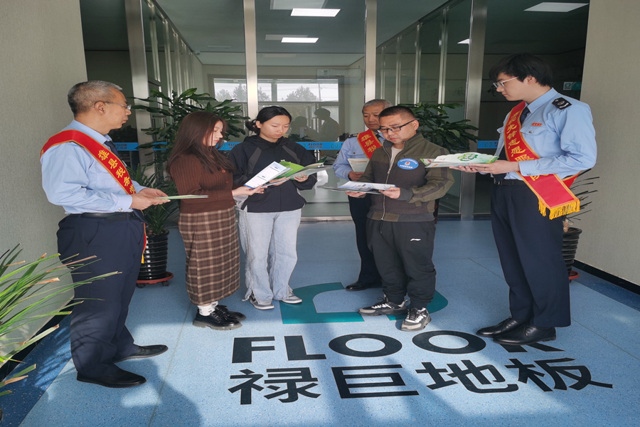 雄县税务局创新服务举措 开展“税费服务体验师”活动助力财务咨询优化